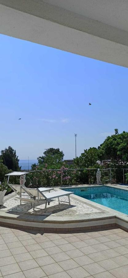 Villetta Guardiano Del Faro Con Piscina Santa Maria di Leuca Exterior foto