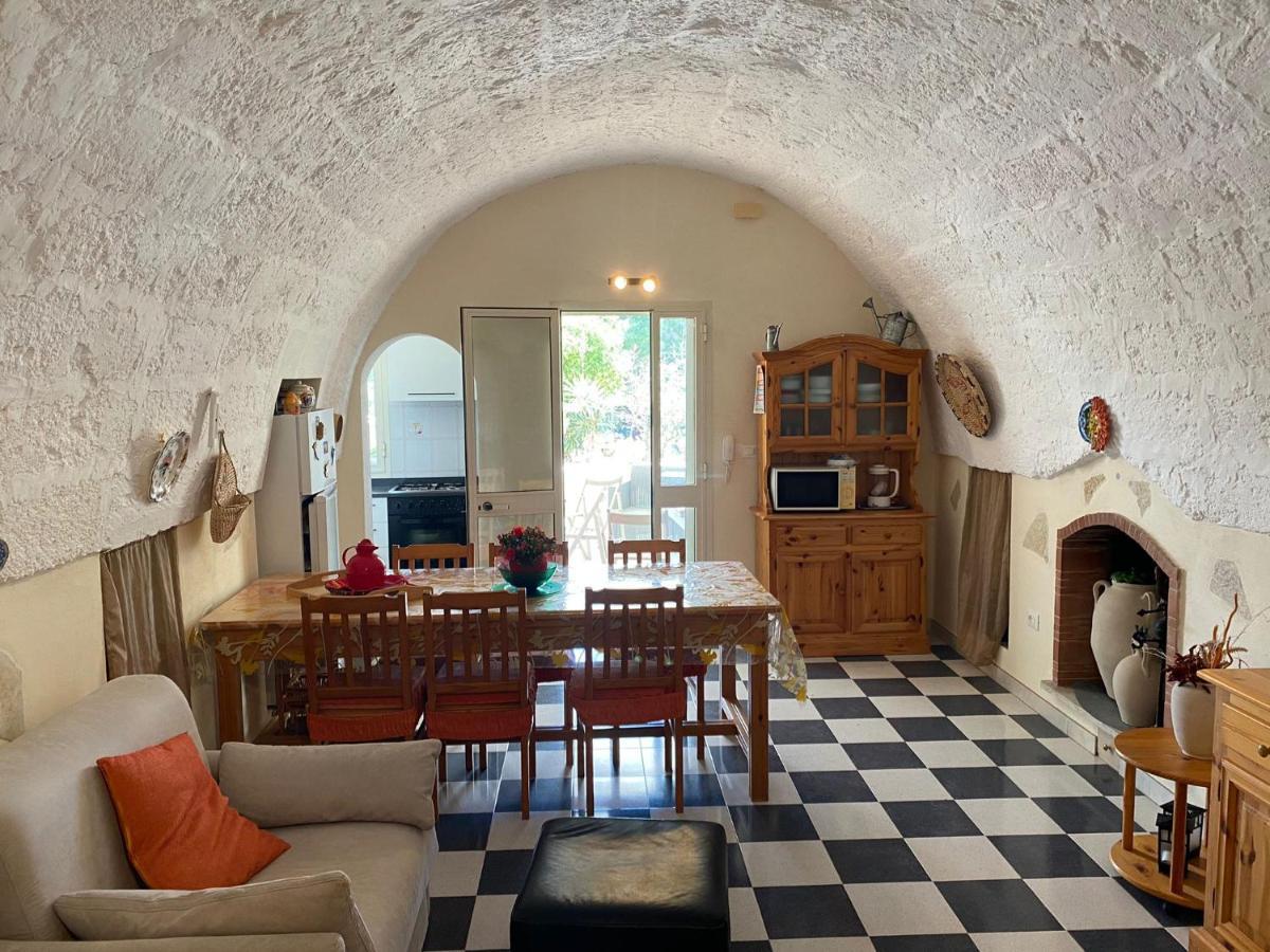 Villetta Guardiano Del Faro Con Piscina Santa Maria di Leuca Exterior foto